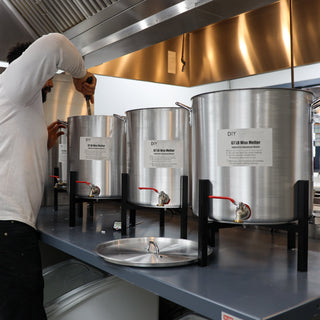 Seasonal Tallow & Beeswax Candle 16oz | Non Toxic Grass-Fed All-Natural Clean Burning - Lady May Tallow